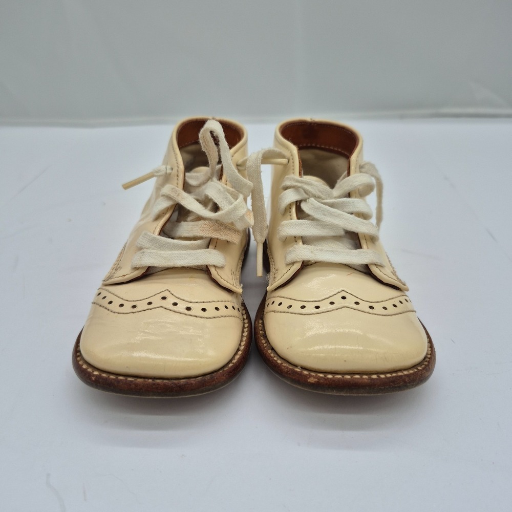 Vintage Buster Brown Baby Infant Shoes Lace Up Antiqued Cream Unisex SIZE 4 1/2